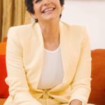 Mandira Bedi Instagram - A long time ago , an astrologer predicted that I would have success connected with sports. And guess what? It came true! The prediction was so on point and accurate that made me trust astrology. And now I trust and consult India’s top most genuine astrologers on @Astrotalk for all relationship, family, and career-related issues. I recommend @Astrotalk to everyone. Get your first prediction done for free.