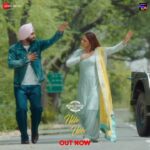 Mandy Takhar Instagram - Saadi film #ChhalleMundiyan ch siyape toh ilava pyar bhi bahut hai!! 😍😍 Our romantic song #UdduUddu out now, dekho and fall in love 🥰🥰 #ChhalleMundiyan, exclusively streaming NOW on #SonyLIV @sonylivindia @ammyvirk @mandy.takhar @kulwinderbilla @karamjitanmol @kour.sonia @Gurmeetsinghhofficial #fatehshergill #SunilPuri #GuramritpalSingh #GurjitPalSingh @zeemusiccompany