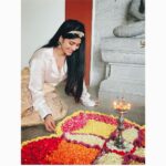 Megha Akash Instagram - Happy Onam 🌸🌺🤍