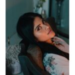 Megha Akash Instagram - Bloom 🌺 Photography @irst_photography #photoshoot #flowers #love