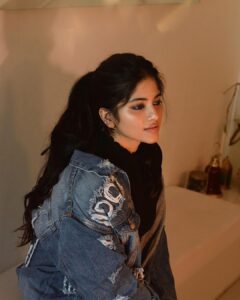 Megha Akash Instagram - Hi there 💖 

Photography @irst_photography 

#photoshoot #beyourownkindofbeautiful