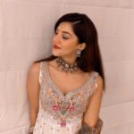 Mehrene Kaur Pirzada Instagram - O Rangrez 🎨 Outfit : @laylachatoor