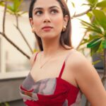 Mira Rajput Instagram - Bloom 🌺