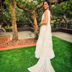 Mira Rajput Instagram – शादी vibe 🤍