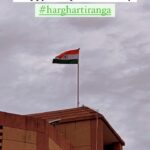 Mira Rajput Instagram - जय हिंद! 🇮🇳 स्वतंत्रता दिवस की आप सब को शुभकामनाएँ। #harghartiranga #indiaat75 #jaijawanjaikisan