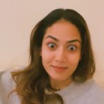 Mira Rajput Instagram - Am I becoming my mom.. @rajput_bela ? . . . . . . . . #haha #reelsindia #momjoke