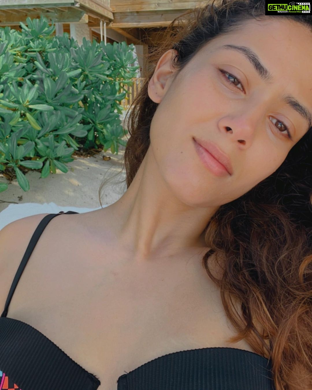Mira Rajput Instagram - If Sunday had a face, this would be it ☀️