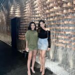 Mira Rajput Instagram - #GirlPower all the way 👯‍♀️ I’ve been following @masoomminawala for a while now, and I admire her dedication, focus and creativity! And so forthcoming to help and join the dots when it just doesn’t happen! Plus I’ve discovered so many upcoming brands because of her love for Indian labels, something we share in common. It’s not about competing or winning the top spot, but blazing ahead while taking others along with you and that’s Masoom. Keep at it Masoom! Lots of love ❤️ When women support women, incredible things happen! 💋you know it’s a match when the shoes match. #womensupportingwomen #girltribe #virgogirls Clap Dubai