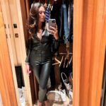 Mira Rajput Instagram - Dine & Dash #pleatherplease