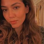 Mira Rajput Instagram - Dine & Dash #pleatherplease
