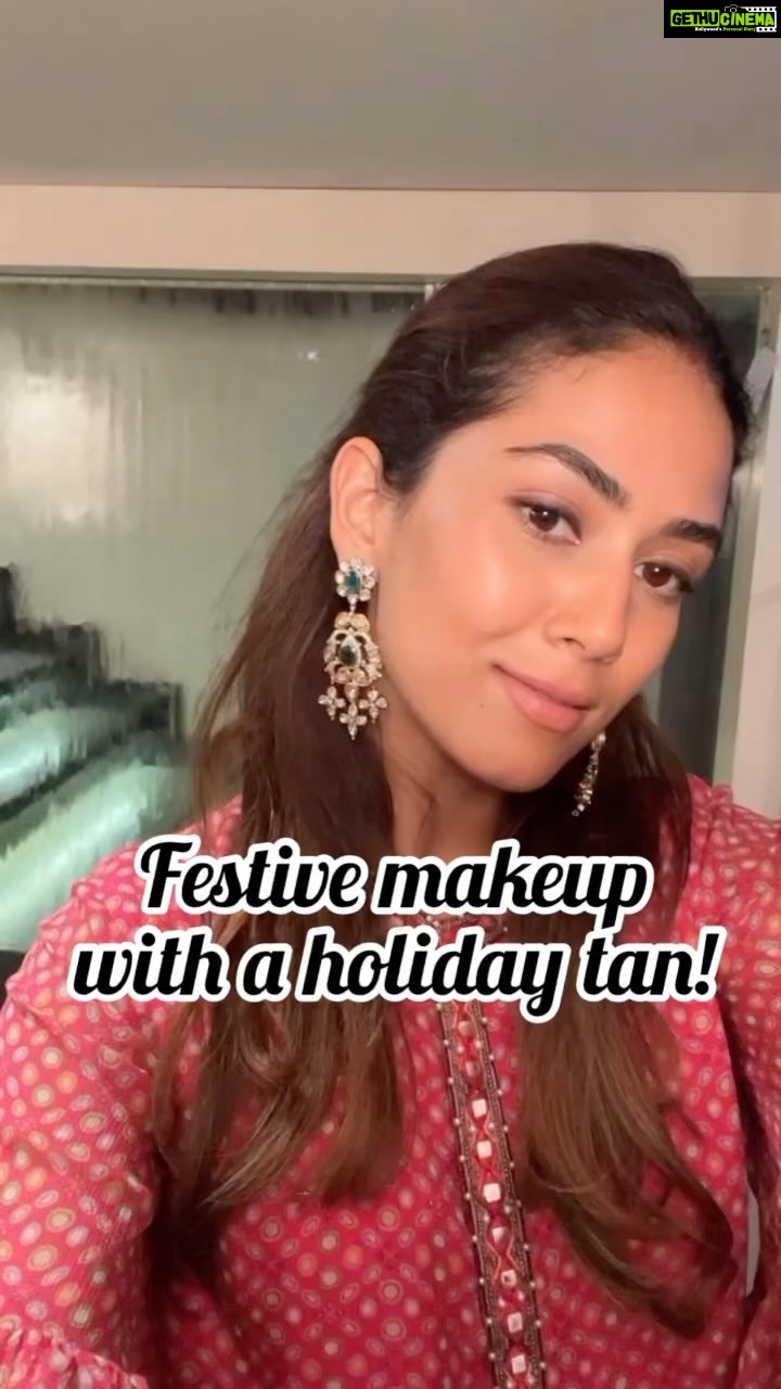 Mira Rajput Instagram - Festive Makeup with a holiday tan! *I wish I shot it properly and in better light, but I was busy having fun š* You can tell how much someone enjoyed themselves on holiday by the extent of their sunburn 𤪠I came back to the start of the festive season and realised my usual makeup routine needed a tweak, and I wanted to play up the warmth rather than shy away from it. Iām enjoying the sun kissed look and one can look beautiful with any toneā¤ļø Hereās what I did: Skin - Moisturised and how. Face, under-eye, lips and dĆ©colletĆ©. This warrants a post of its own for After-sun care āļø Base - I used @soultree.in CC cream in the shade Mild Earth. When it arrived it was a little warmer than my skin tone so I never got to using it, but blended perfectly well for a natural coverage. Iām not fond of heavy coverage anyway. And thank god I didnāt give it away, cause I was almost panicking when I didnāt have something that matched. The last thing I wanted was to look grey and ghostly. So good tip - always keep something slightly warmer for such times! So you can really enjoy your holiday without these gripes. Blush - I used my favourite @jonesroadbeauty Miracle Balm in Tawny. I mean.. itās a holiday in a box. It just added the right definition and accented the skins natural glow. I also used @nudestix in Beach Babe for well, a beach glow. It also has a lovely subtle shimmer so no need to use highlighter. Eyes - I mixed up some colours from the @hudabeauty Naughty palette. Iāve never been obsessed with palettes. And then came this. @lovecolorbar Marsala pencil obviously and @benefitindia Magnetic Mascara. Lips - I mixed two, @maccosmeticsindia Amplified and another one from @ctilburymakeup Brows were lightly filled with @benefitindia pencil but I can now see they got a bit messy while taking the selfie. . . . . . . #makeup #makeupvideos #festivevibes #festivemakeup