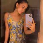 Mira Rajput Instagram - Till the tan is flattering 🤳🏼