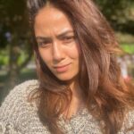 Mira Rajput Instagram - Isn’t it sweater weather?