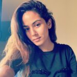 Mira Rajput Instagram – Oats on Gram 

Breakfast photodump.