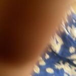 Mira Rajput Instagram – This is why I click selfies 🤳🏼

*when the kids ask me to say cheese*

 #selfiegram #humidityisheretostay #tinyhands #phonetakeover