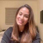Mira Rajput Instagram - Modern day fasting for a seasonal cleanse 💫 See you guys LIVE tomorrow at 8PM as I chat with @sudhindrauppoor on seasonal fasting and how you all can join me in doing an easy 9 day detox with my initiative called #NotSoFast! #NotSoFast is a super easy follow along plan that you can do yourselves right at home, with me, by following my Stories! Navratra is basically getting a glam makeover - we can all self-detox and #staycool. We’re going to discuss - Why seasonal fasting is important and relevant - All the benefits and results (Trust me they’re next level) - All the guidelines to follow it with ease (Dummy’s guide to fasting) - Quick overview for the 9-day detox. Keep all your questions, tips and tricks ready 💋 See you all! #EverydayAyurvedawithMira #TheIndiaEdit