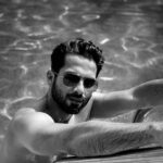 Mira Rajput Instagram - Shine on. Be one with the Light.