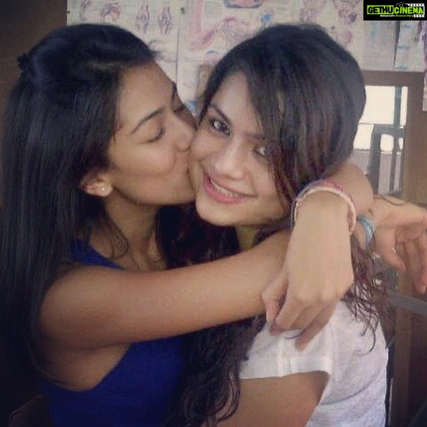 Mira Rajput Instagram - Happy Galentine’s to my lover for life, my best friend, and speed dial during the most awkward moments. Most certainly my strongest LDR, I can’t believe I will see you after 1 year at your wedding as we kick off #arjunsejailed today! Can’t wait to squeeze you my one and only❤️ And we will still go to the loo together— cause some things never change 😜 Time has flown dude - look at the picture quality 😆
