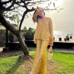 Mira Rajput Instagram – I have run out of captions for my yellow outfits 🍋
