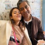 Mira Rajput Instagram - Happy Birthday to my favourite person in the whole wide world ❤️ I love you Daddy! Always have, always will! The wind beneath my wings, helping me soar higher and higher, ever-encouraging, my shoulder to cry on, pillar of strength and truest friend. And even though the next generation adores you times 6, we will always be you’re triple number 1’s. You make us the women we are today ❤️ Love you forever ❤️❤️