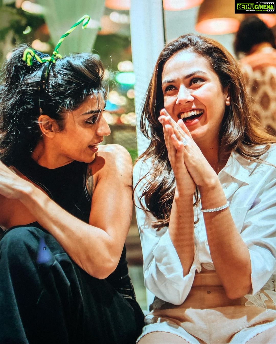 Mira Rajput Instagram - Happy Birthday to my constant ❤️ #loveyoulongtime #friendsarethefamilyyouchoose
