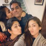 Mira Rajput Instagram - Happy Birthday to my favourite person in the whole wide world ❤️ I love you Daddy! Always have, always will! The wind beneath my wings, helping me soar higher and higher, ever-encouraging, my shoulder to cry on, pillar of strength and truest friend. And even though the next generation adores you times 6, we will always be you’re triple number 1’s. You make us the women we are today ❤️ Love you forever ❤️❤️