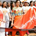 Mira Rajput Instagram - Thank you @biooil_india for having me at the first ever Bio Oil Pregathon that brought together expecting mothers to take #BigLittleSteps towards their health and indulge in some self love. The energy was infectious and it was truly heartwarming to see all the mums-to-be stand strong and walk hand in hand in their journey towards motherhood. A big shout out to all the families that cheered them on and made this event go down in the India Book of Records. So with each #BigLittleStep, let’s remember to love ourselves a little more, take care of ourselves a little more and remind ourselves that as mothers we are strong and beautiful each step of the way. #BioOilPregathon #selflove #BioOil #Pregathon