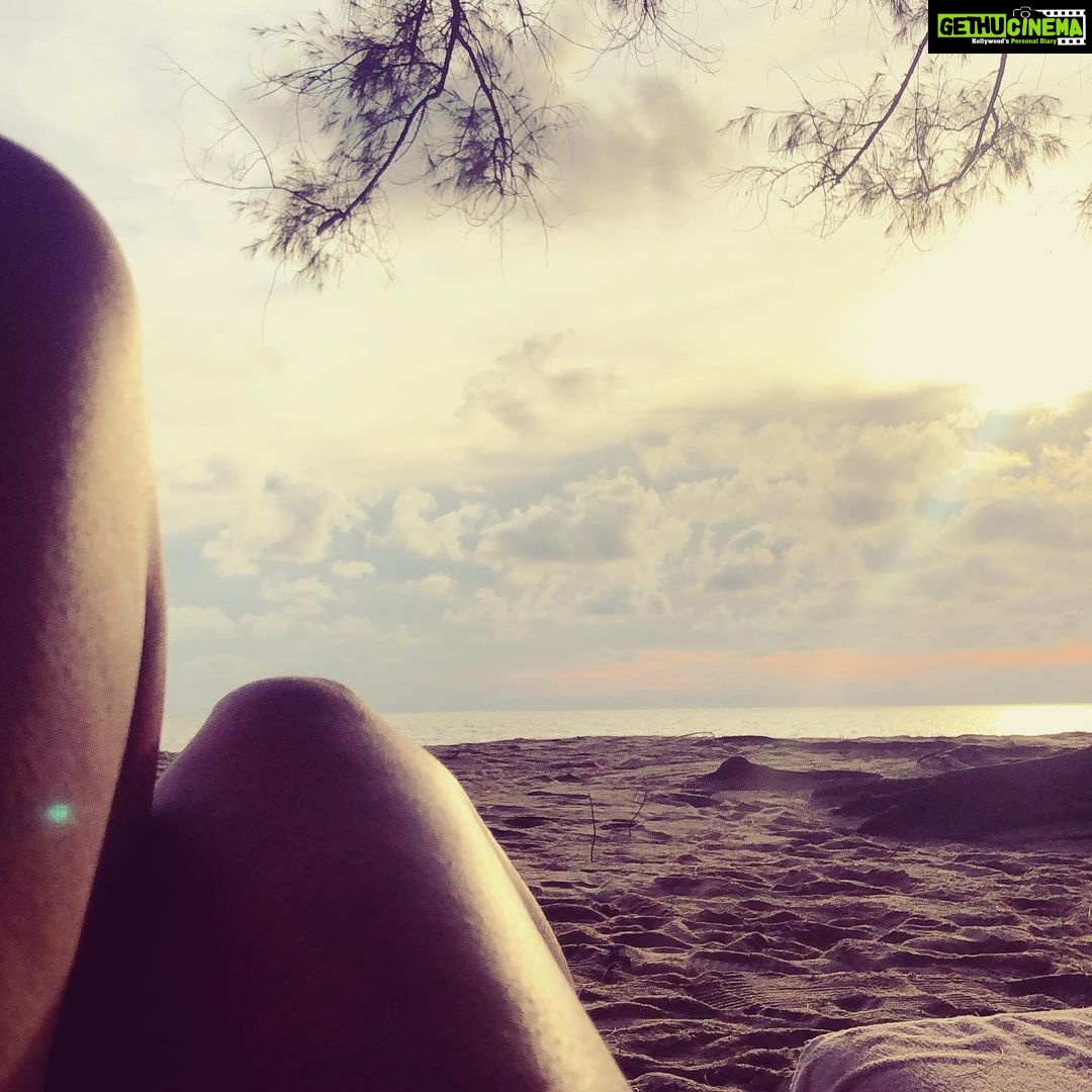 Mira Rajput Instagram - Need some Vitamin Sea 🌊