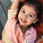Mira Rajput Instagram - You are my sunshine, my only sunshine ☀️ #oursong