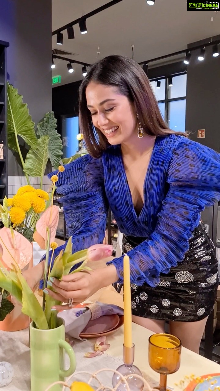 Mira Rajput Instagram - Feeling of being home is comforting, the one that sparks joy, colors and creativity. H&M HOME for me offers an experience that is livable and luxurious. The soothing colors for the season with soft design curves, versatile styles that are more viable and sustainable for real life, making home refreshing and warm. If you love a functional home styling, visit India's first H&M store, there is something for everyone! #HMHOME #WELCOMEHOME @hmhome #ad