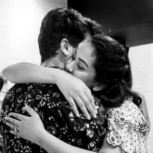 Mira Rajput Instagram - Find someone you can hug, kiss and kick. And then don’t ever let them go 💋