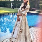 Mira Rajput Instagram - @theanisha @anjulbhandari 🌟