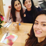 Mira Rajput Instagram - 👯‍♀️