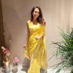 Mira Rajput Instagram - Wishing you all a beautiful Diwali filled with Light and Love ❤️
