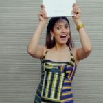 Mira Rajput Instagram – Am I in the sixth dimension?🤪
From planning our first video to this! 
YOUTUBE SILVER PLAY BUTTON is here✨

All because of you guys. Thank You for showing so much love♥️🫶

.
.
.
#reelsindia #reelitfeelit #silverplaybutton #youtubechannel #waitaminute #explore #100ksubscribers