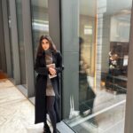 Mouni Roy Instagram - A cold beautiful October day ☕️ 🥐 🍝 🍷 📖 + fomo Missing all the Diwali fun 🥺 🪔