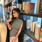 Mouni Roy Instagram – A cold beautiful October day 
☕️ 🥐 🍝 🍷 📖 + fomo
Missing all the Diwali fun 🥺
🪔