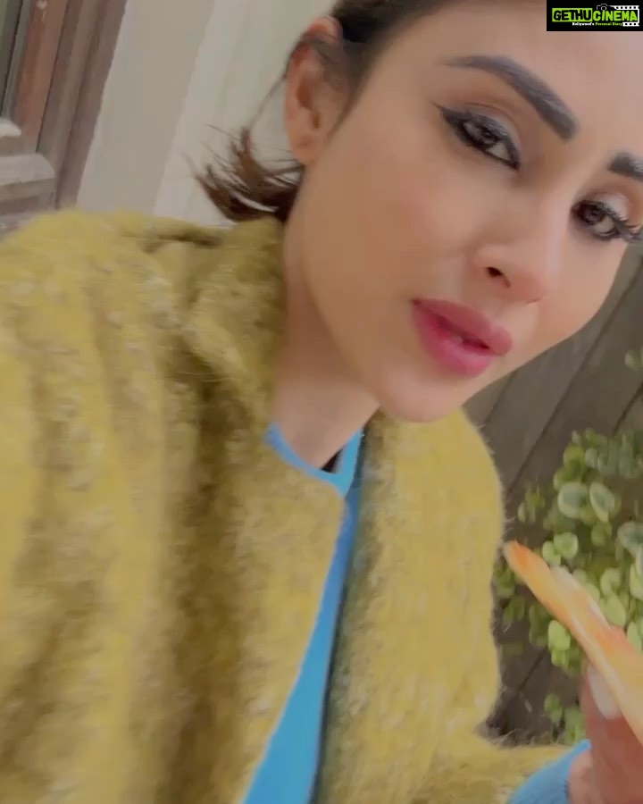 Mouni Roy Instagram - Back to my favourite city with my favourite person x Istanbul, Turkey