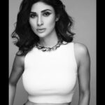 Mouni Roy Instagram - Remember that i love you, in black & white….. 🖤