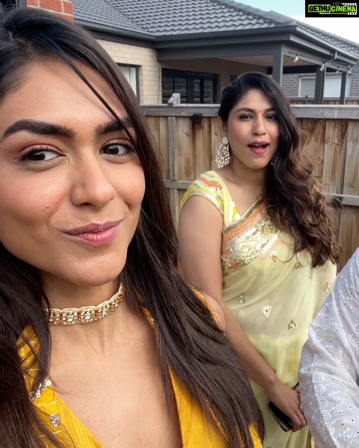 Mrunal Thakur Instagram - 💛💛💛💛 Outfit - @Loka_byveerali Earrings and Choker- @rubans.in @oakpinionpr Ring - @shoppaksha Styled by - @sheefajgilani Assisted by - @astha_kothari Melbourne, Victoria, Australia