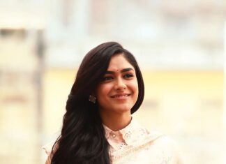 Mrunal Thakur Instagram - the universe is about 13 billion years old, and we ended up existing in the same timeline as @mrunalthakur! 🌻🥺 still think the world is against you? 👀 #SitaRamamOnPrime, watch now