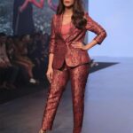 Mrunal Thakur Instagram – Channeling my inner goddess donning M&S pant-suit from their latest Fusion Collection at the Bombay Times Fashion Week. On my way to making heads turn for all my festive occasions! 
@marksandspencerindia @timesfashionweek
#MandS #FusionCollection #rethinkautumn