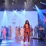 Mrunal Thakur Instagram – Channeling my inner goddess donning M&S pant-suit from their latest Fusion Collection at the Bombay Times Fashion Week. On my way to making heads turn for all my festive occasions! 
@marksandspencerindia @timesfashionweek
#MandS #FusionCollection #rethinkautumn