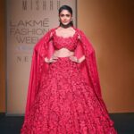 Mrunal Thakur Instagram – Thrilled to walk for @mishruofficial at @lakmefashionwk @fdciofficial In love with this dreamy ensemble drenched in hand-cut 3D florals from their newest collection, ‘Form & Feeling’.

#Mishru #MishruOfficial #FormAndFeeling #Couture2023