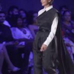Mrunal Thakur Instagram – And what better way to end this season than walking the ramp like an absolute stunner😍✨ 

With @lakmefashionwk ending, it’s time to get #ReadyForACloseUp in style!🤩😍

#lakme #lakmeindia #lakmefashionweek #fashion #fashionweek #readyforacloseup #seruminfoundation