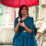 Mrunal Thakur Instagram - the universe is about 13 billion years old, and we ended up existing in the same timeline as @mrunalthakur! 🌻🥺 still think the world is against you? 👀 #SitaRamamOnPrime, watch now