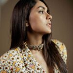 Mrunal Thakur Instagram - 💛💛💛 #sitaramampromotions Outfit: @aisharaoofficial Jewellry: @amrapalijewels . . Styled: @archamehta Styling team: @ruchi.munoth @abhishri__maru niha__varma Makeup: @missblenderr_ Hair: @deepalid10 Clicked: @__suru