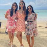 Nabha Natesh Instagram - Diwali-ing in Bali with my babies @nischitaa @sandhya__sabbavarapu : : : Villa @theanvayabeachresortbali Travel Partner @trawel_mart #travelwithnabha #trawelmartexclusive #baliwithtrawelmart #trawelmart