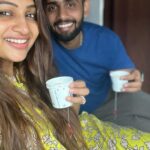 Nakshathra Nagesh Instagram – When the smallest of things, catching your train on time, a warm cup of tea, sitting through your partner’s work calls feel like the best form of romance. I am go glad I married you Raghav. Happy 9 months. 

(Celebrating late because 1st-20th are TS dates. 😂)

#NakshufoundherRagha