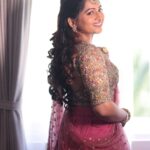 Nakshathra Nagesh Instagram - Happiest Vinayakar Chathurthi my darling #instafamily. Wishing you all the happiness and good health. ❤️ tune into @vijaytelevision for some fun at 2pm. Outfit @studio149 Hair @mani_stylist_ Jewellery @new_ideas_fashions Photos @haran_official_